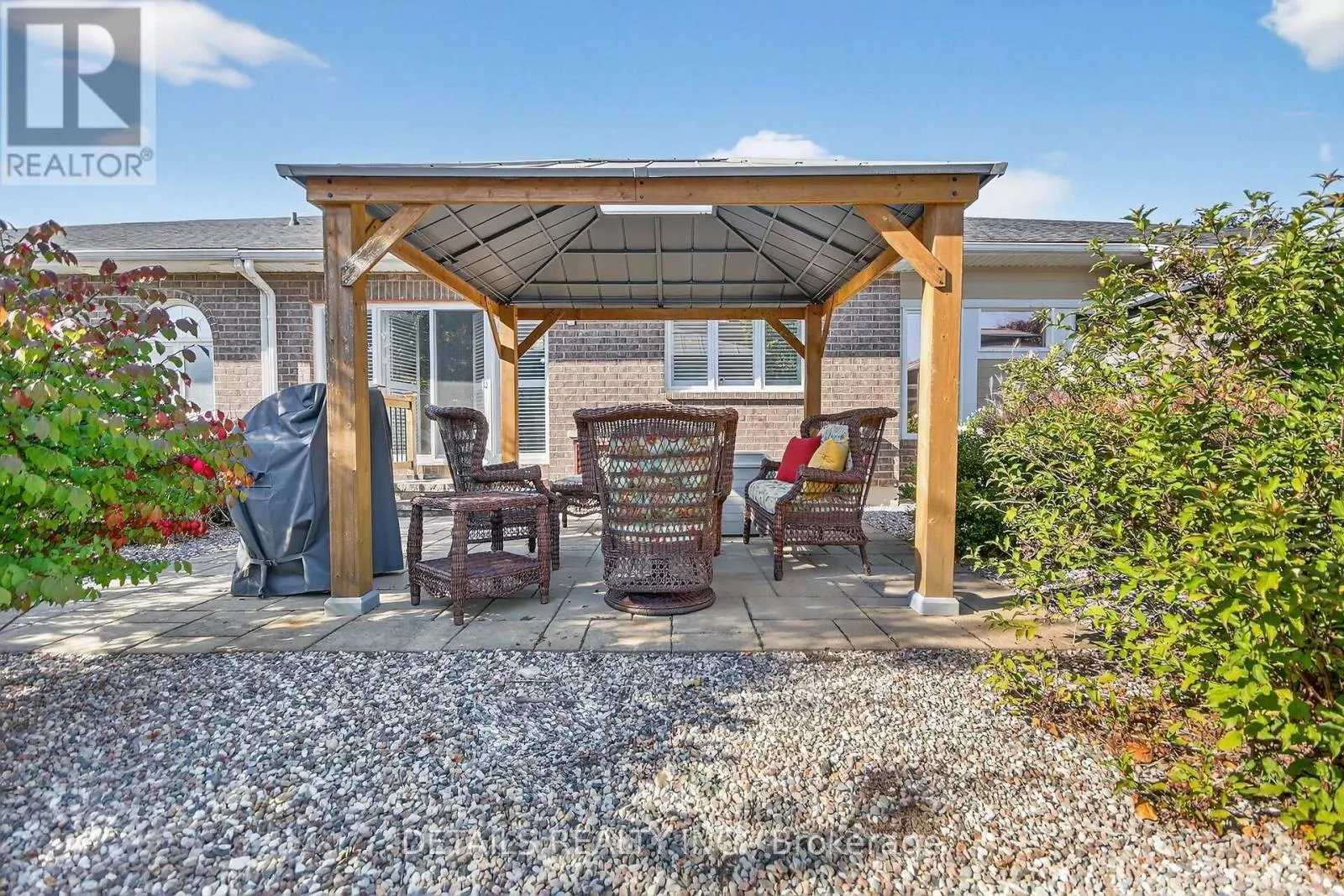 57 NIGHTHAWK CRESCENT CRESCENT