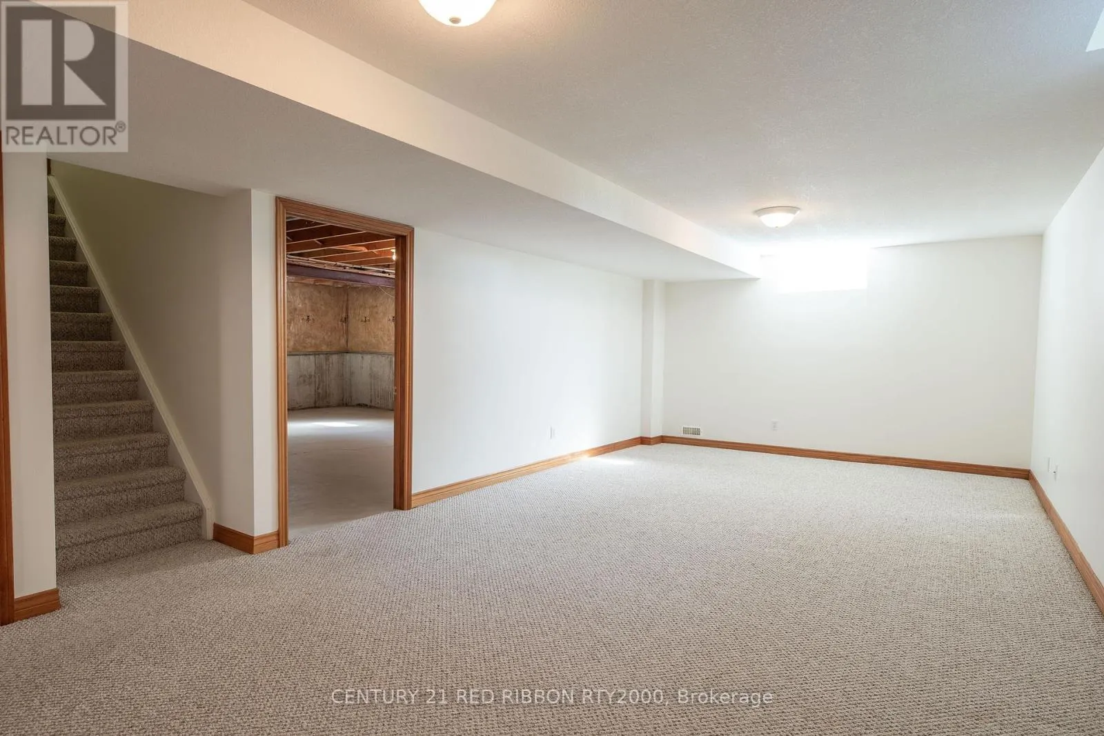 482 RIVERVIEW DRIVE