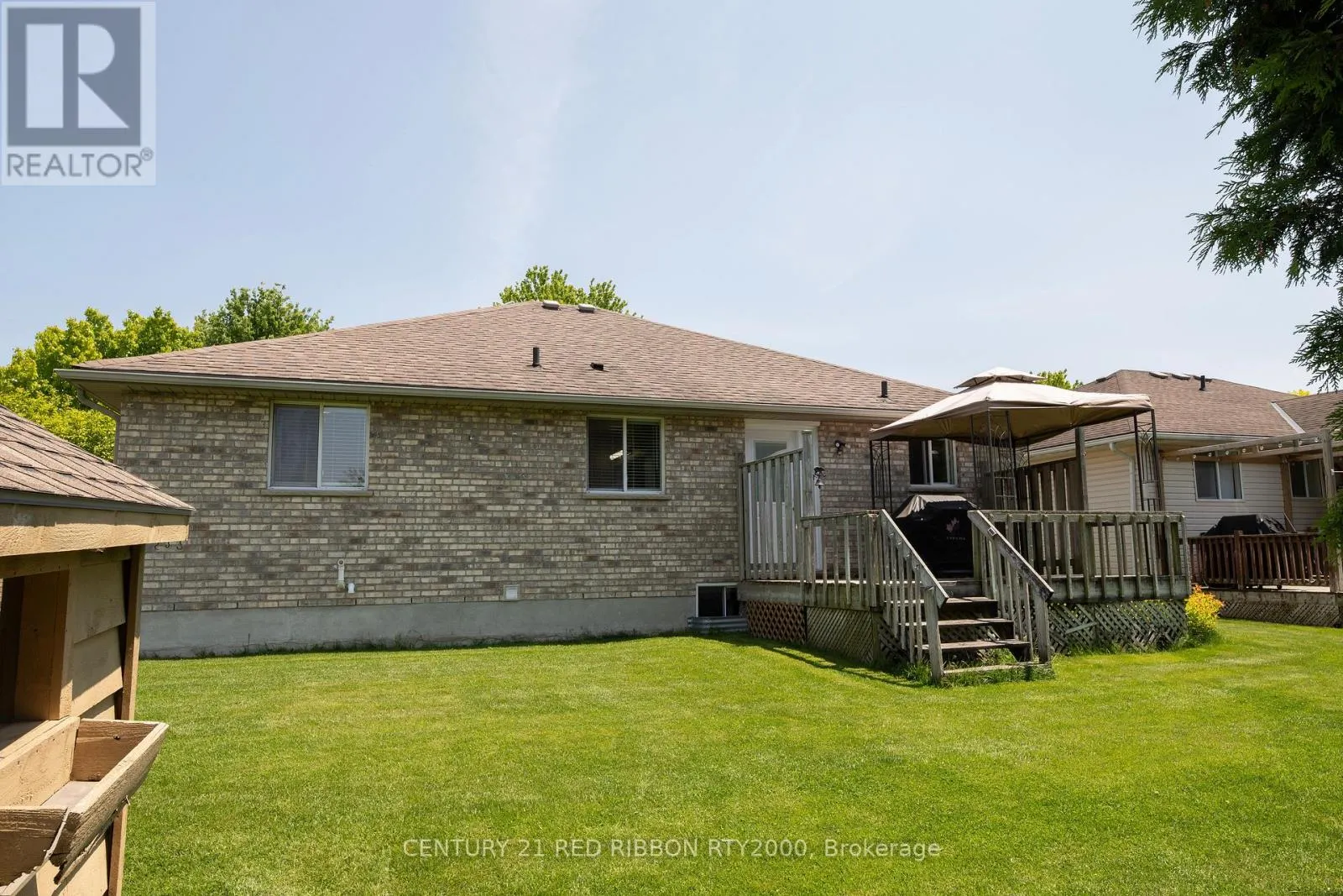 482 RIVERVIEW DRIVE