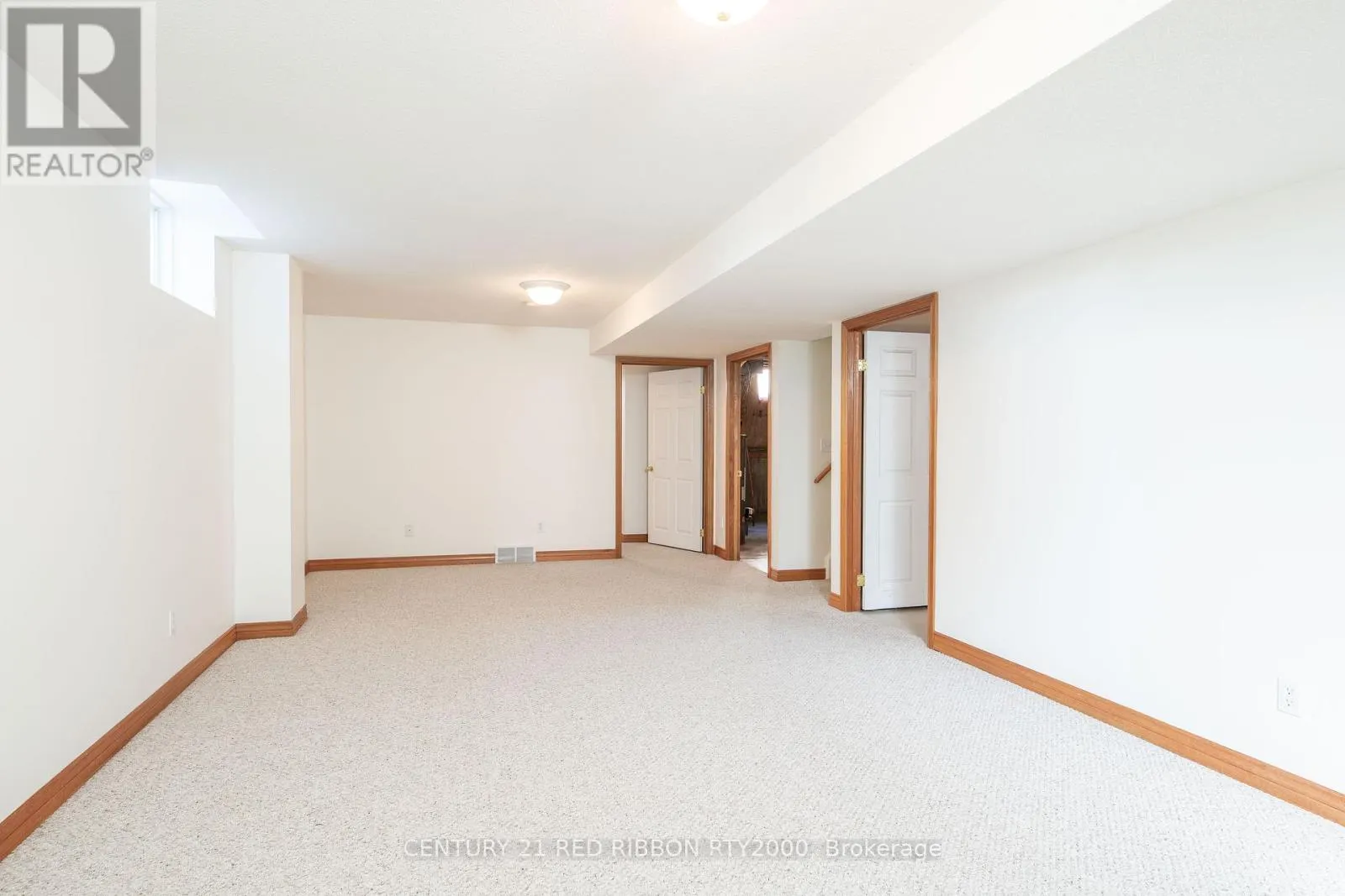 482 RIVERVIEW DRIVE