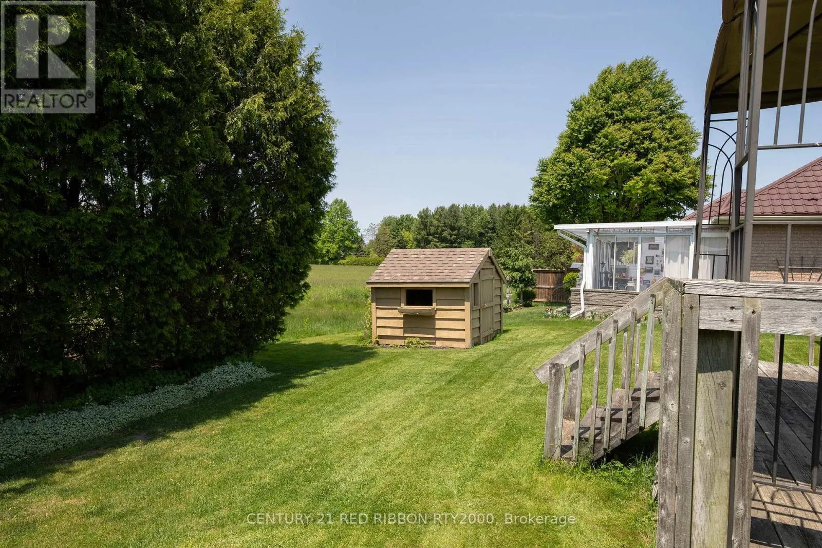 482 RIVERVIEW DRIVE