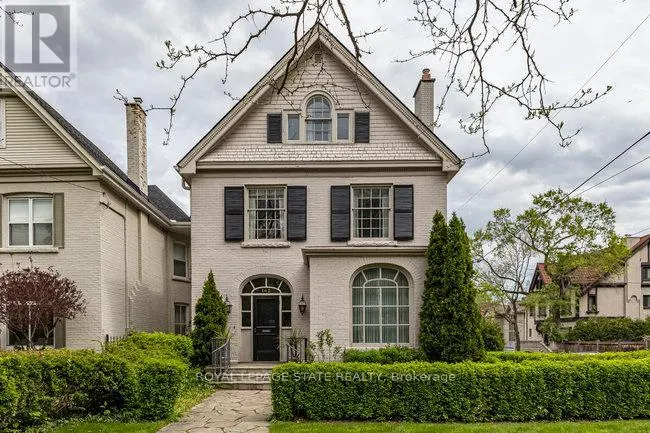 142 ABERDEEN AVENUE