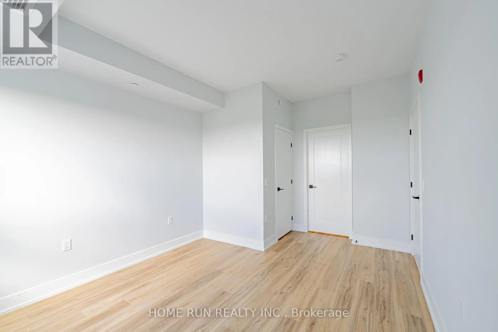 1350 HEMLOCK ROAD