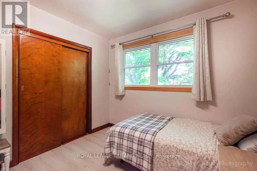 749 COMMISSIONERS ROAD W