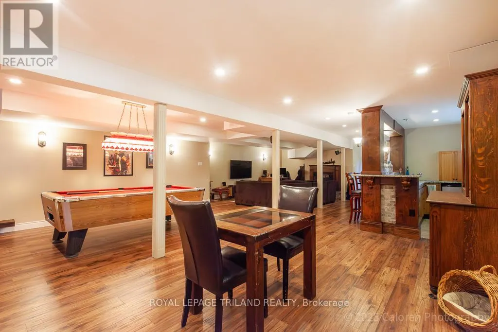 749 COMMISSIONERS ROAD W