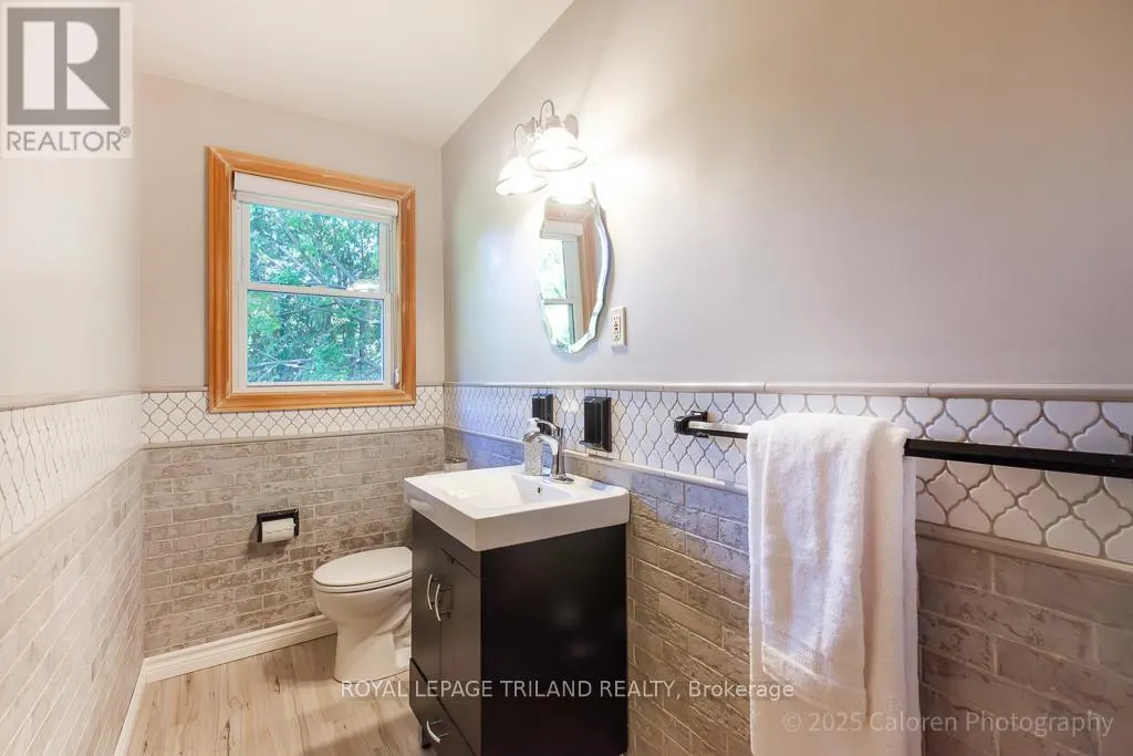 749 COMMISSIONERS ROAD W