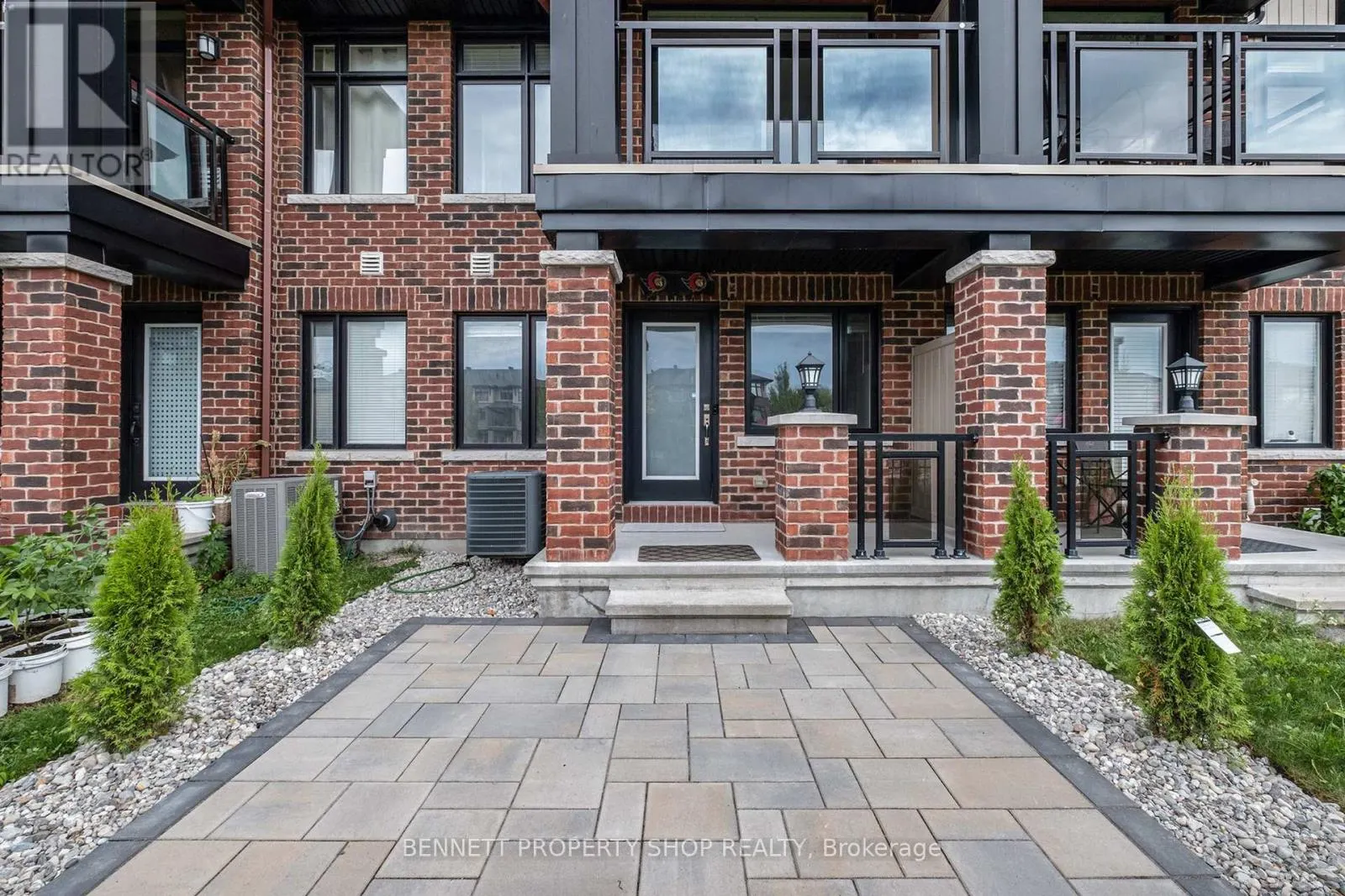 84 GOOSEBERRY PLACE
