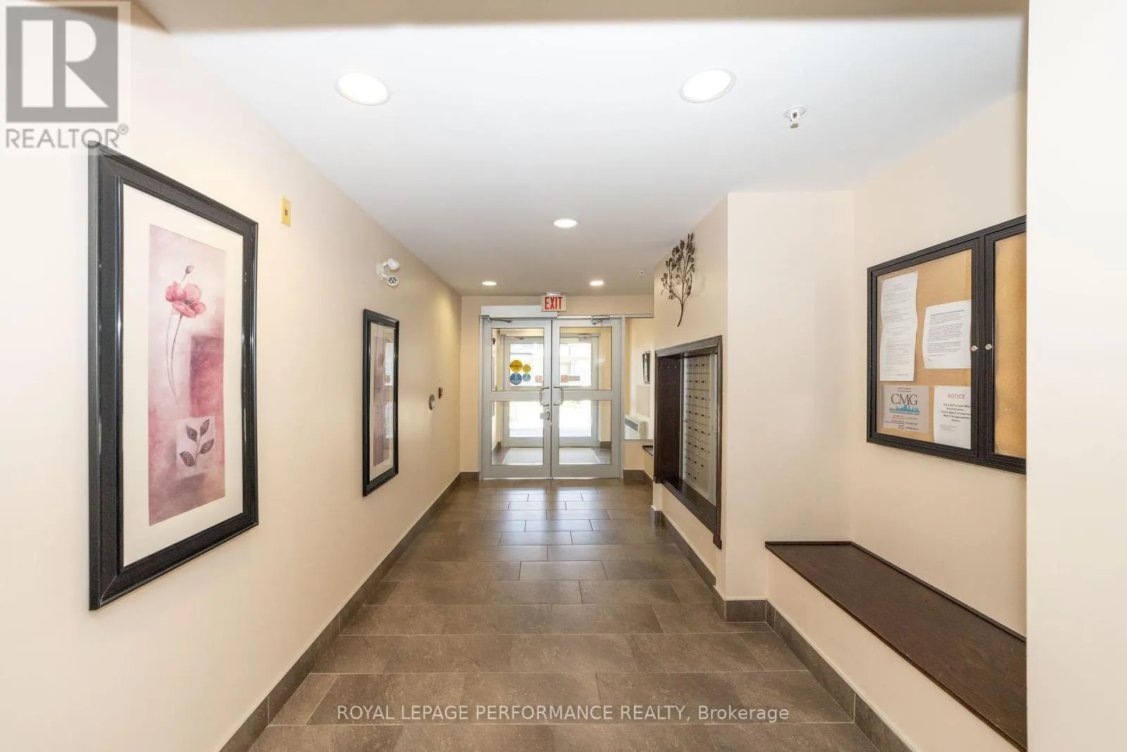 211 - 141 POTTS PRIVATE