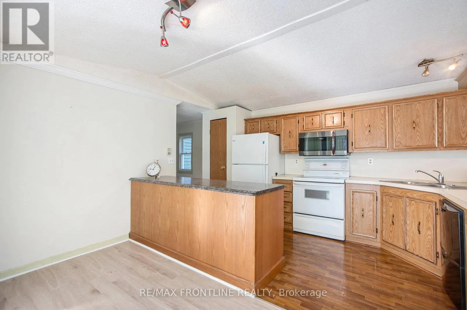 313 ACACIA ROAD