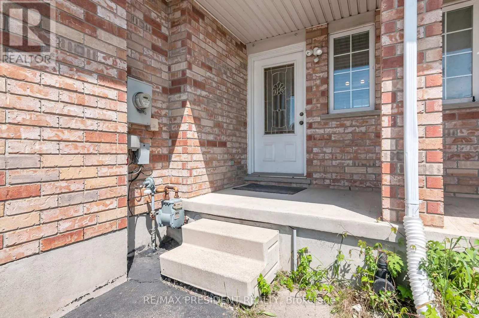 31 CHESTER DRIVE N