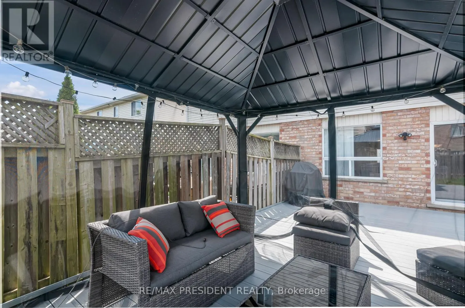 31 CHESTER DRIVE N