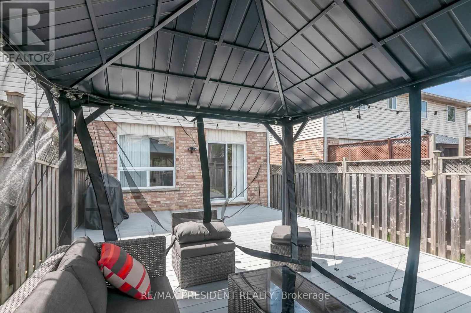 31 CHESTER DRIVE N
