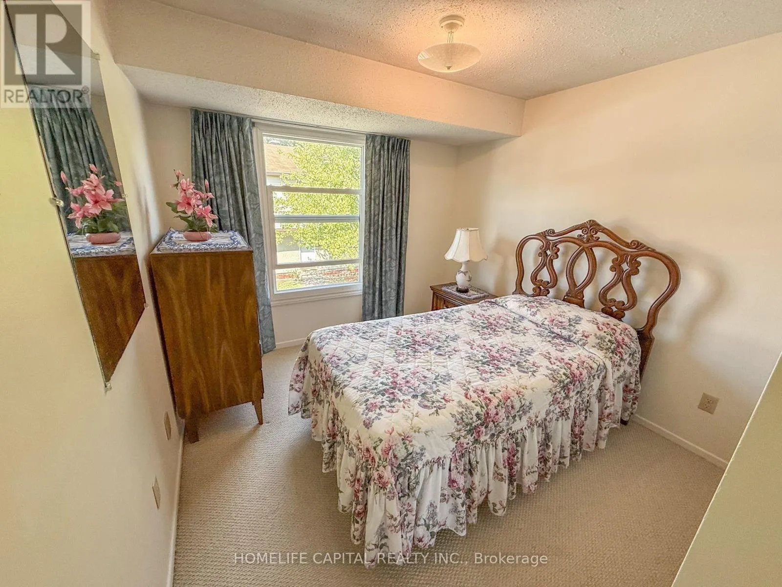 64 - 2570 SOUTHVALE CRESCENT