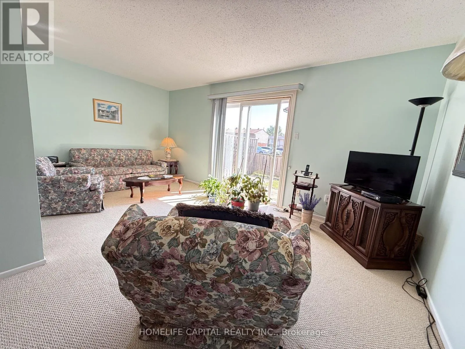 64 - 2570 SOUTHVALE CRESCENT