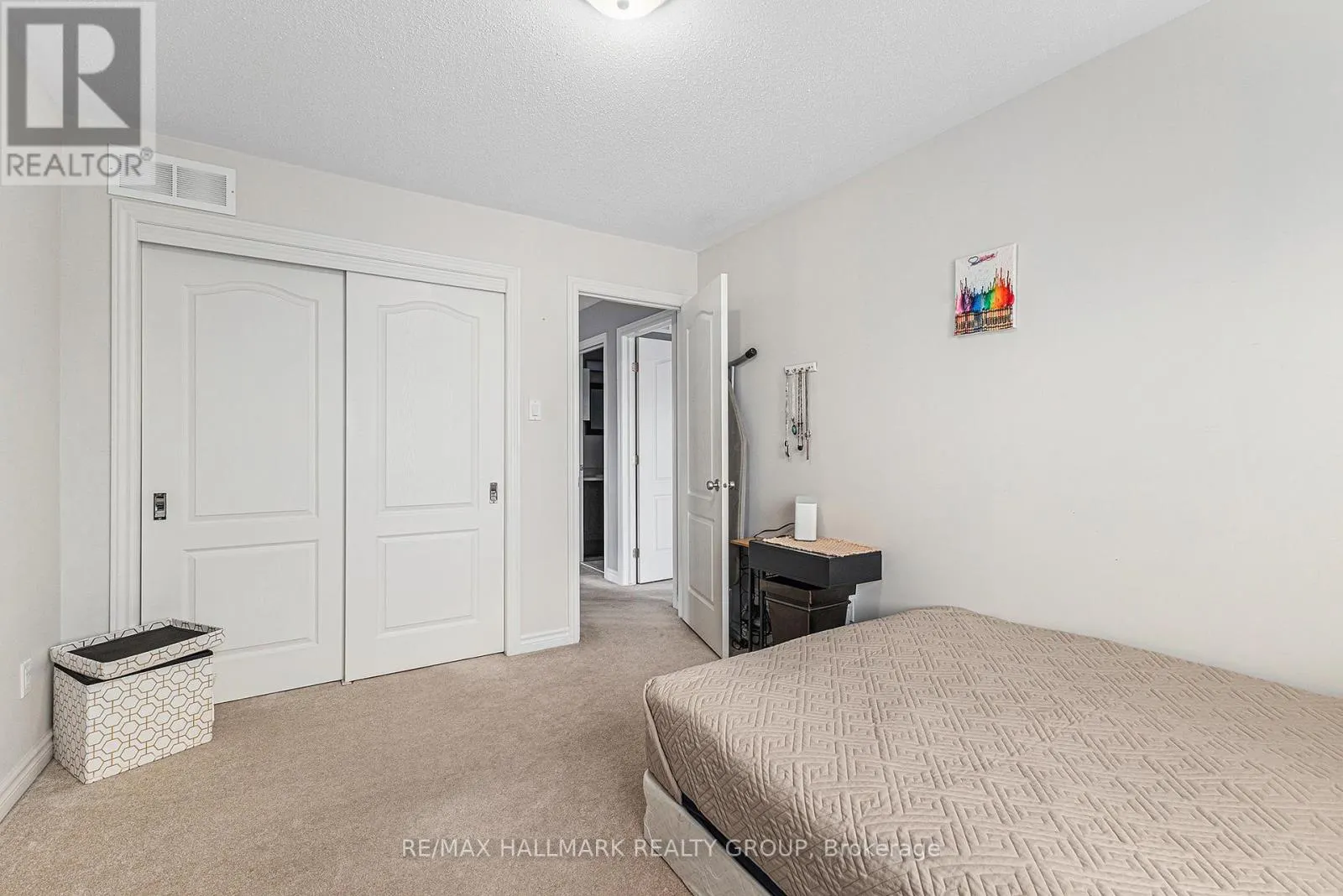 4220 KELLY FARM DRIVE