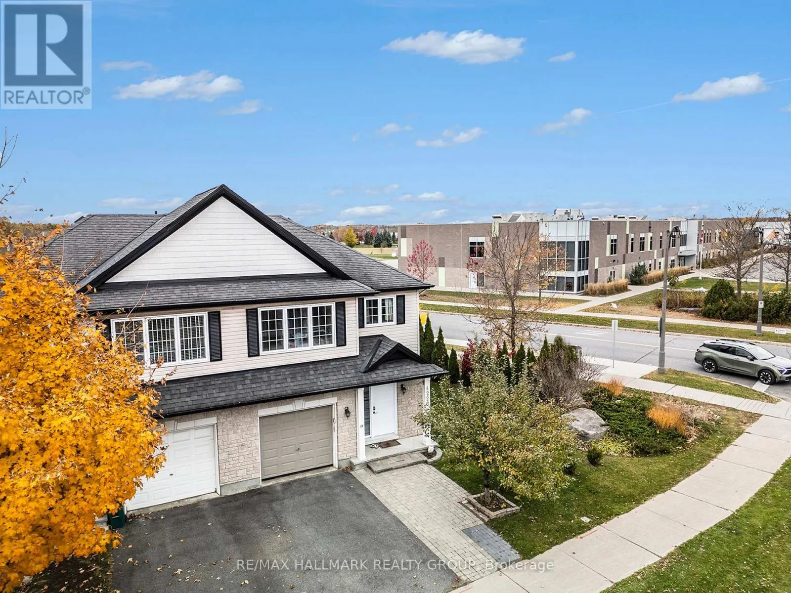 4220 KELLY FARM DRIVE