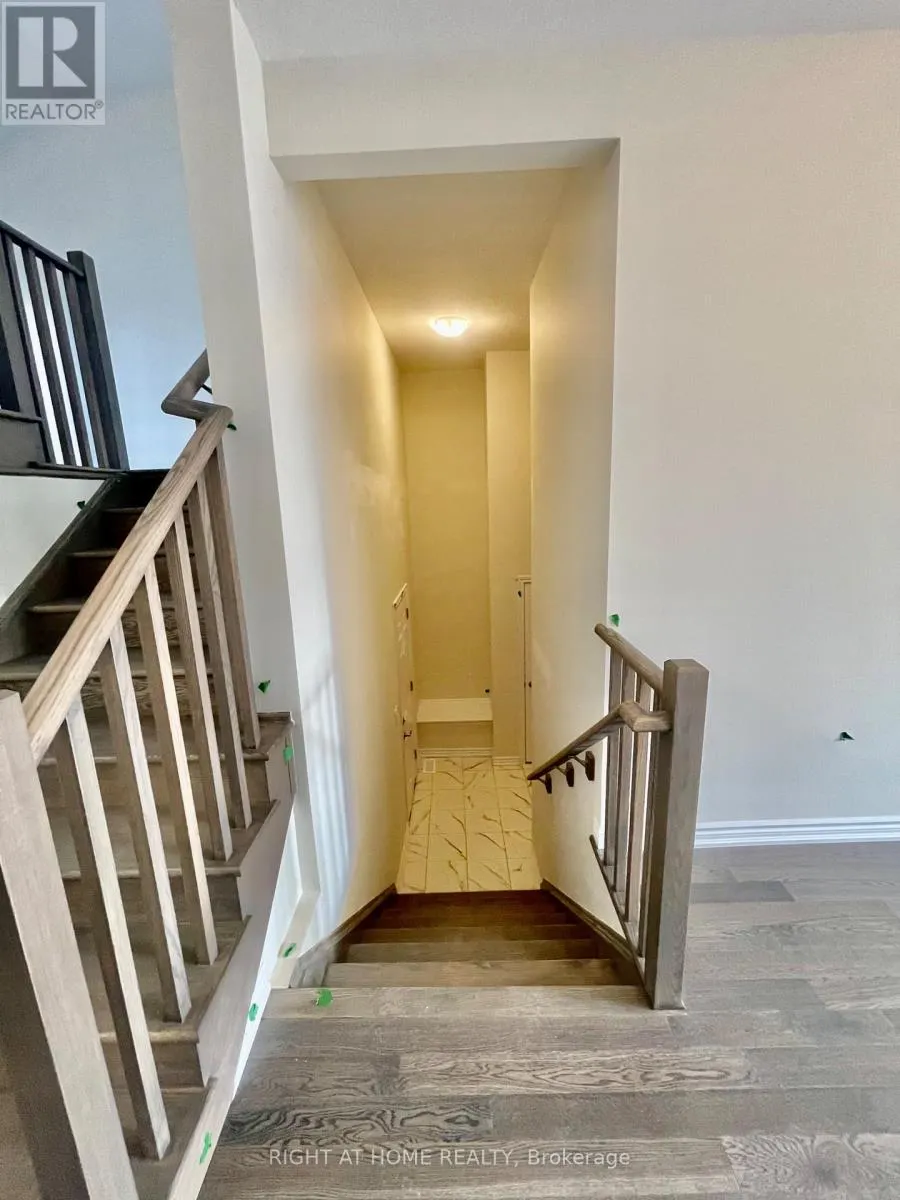 409 BARKER PARKWAY