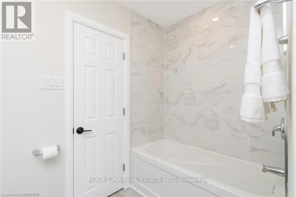 MAIN FL - 136 GRAND STREET