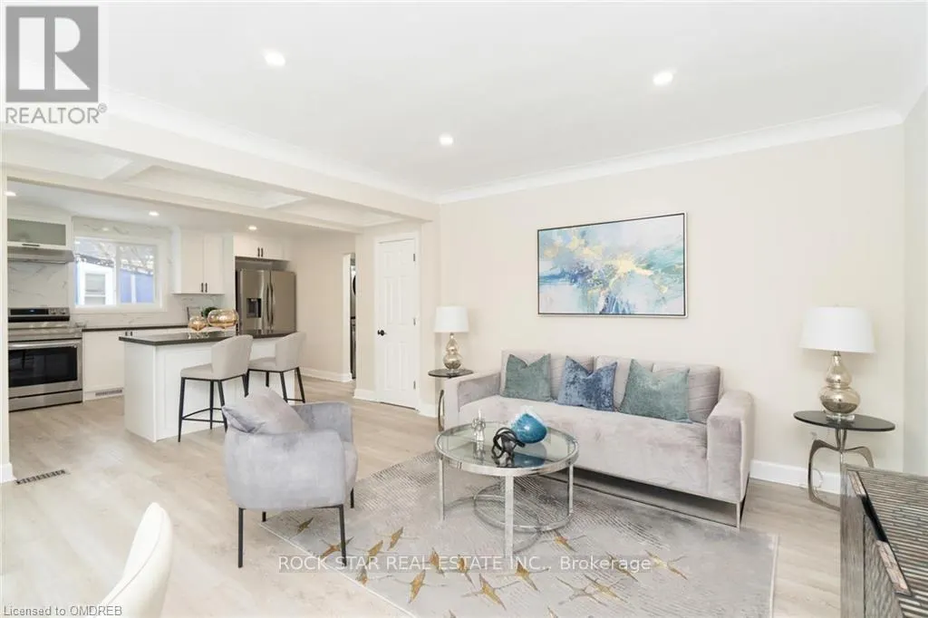 MAIN FL - 136 GRAND STREET
