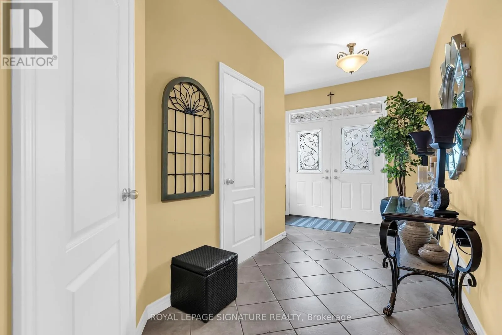 26 FRASSON DRIVE
