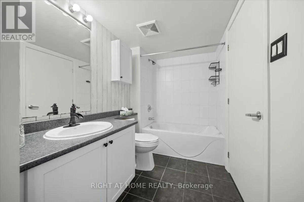 2010 - 234 RIDEAU STREET