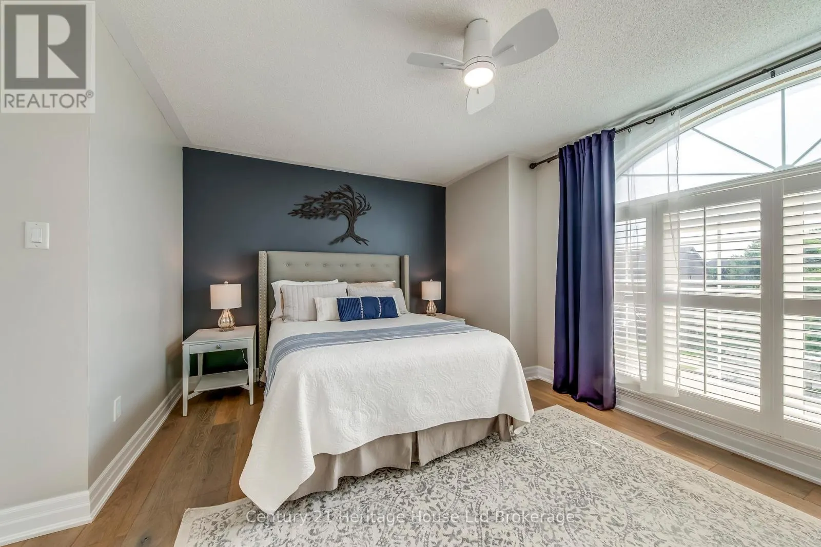 16 SWEETMAN DRIVE