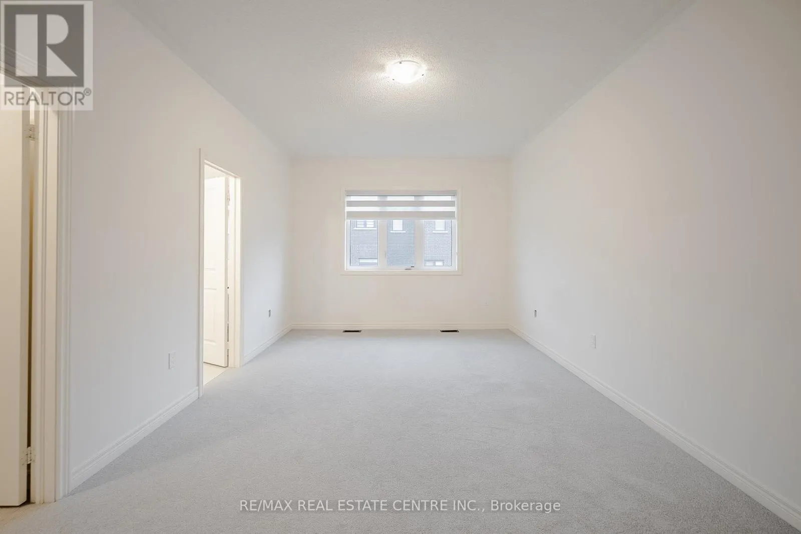 21 GLEDHILL CRESCENT