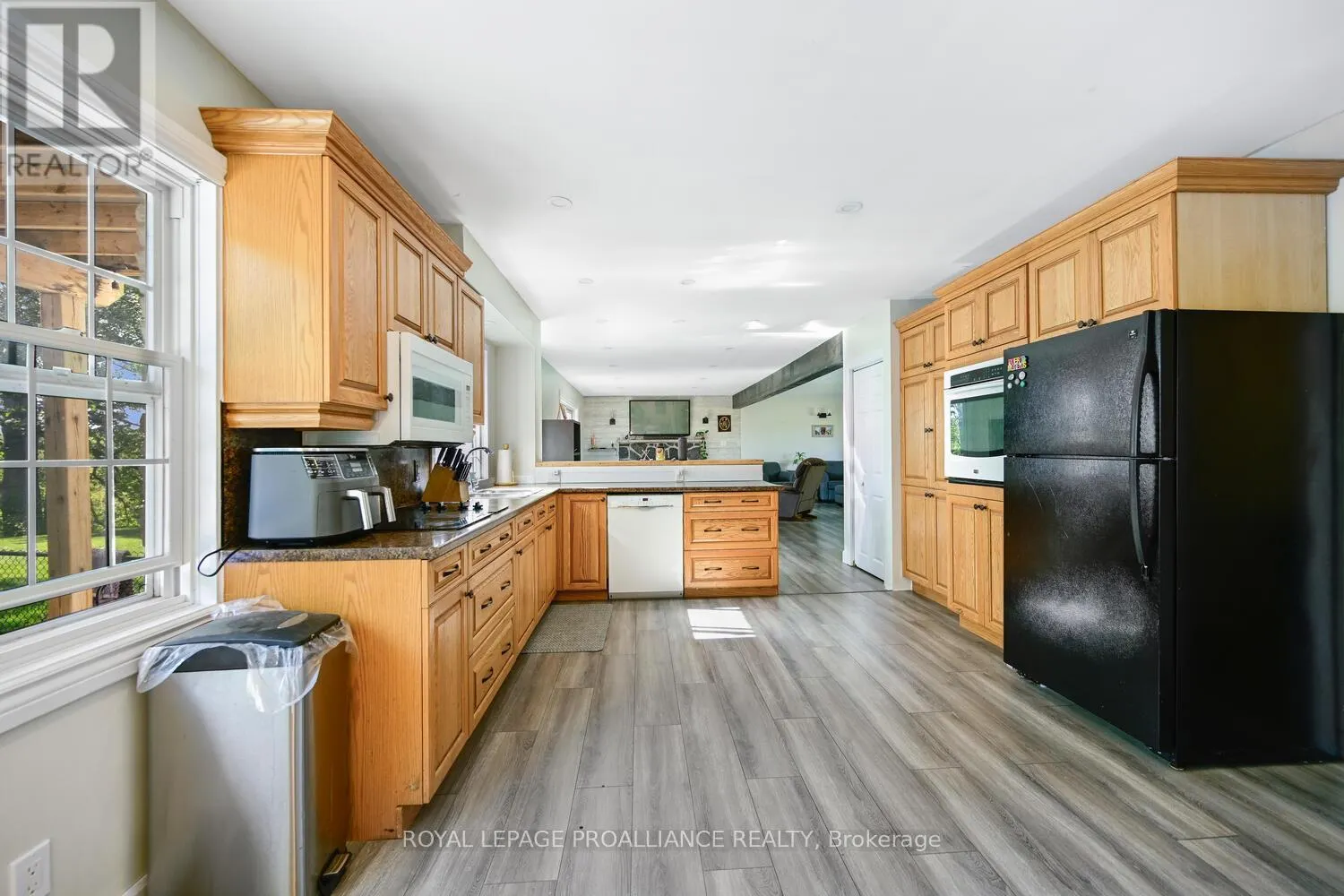 4 CONNELL PLACE
