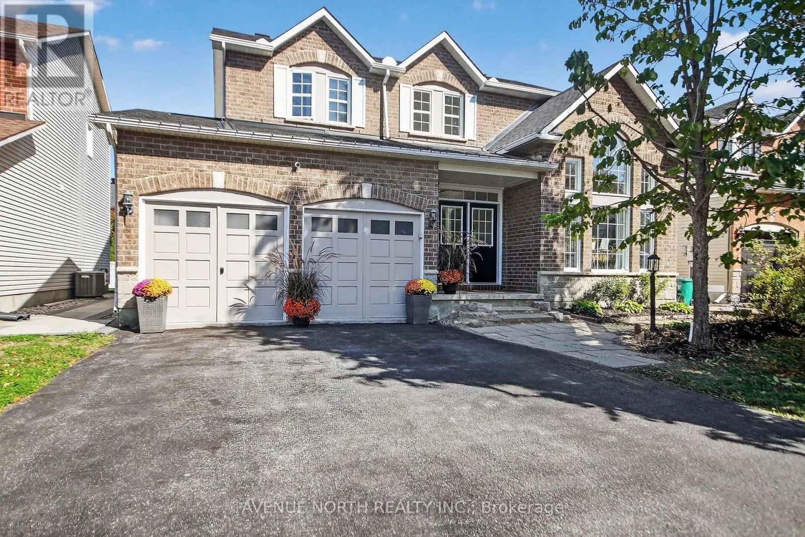 91 MAPLE STAND WAY