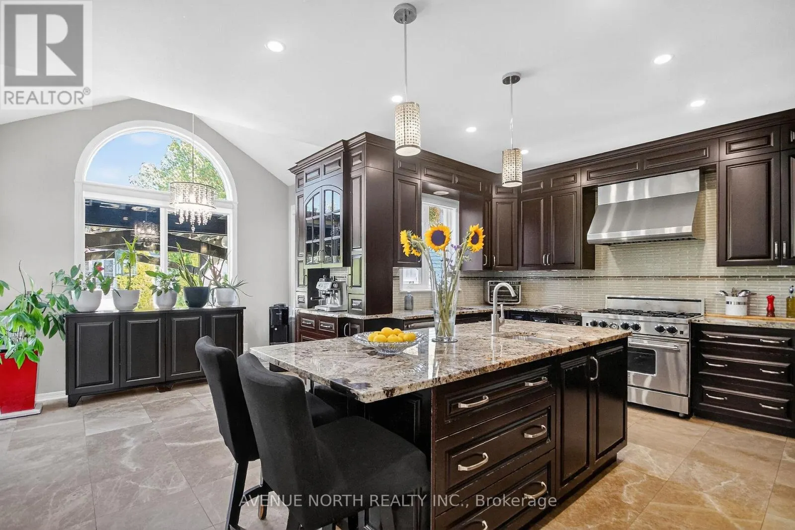 91 MAPLE STAND WAY