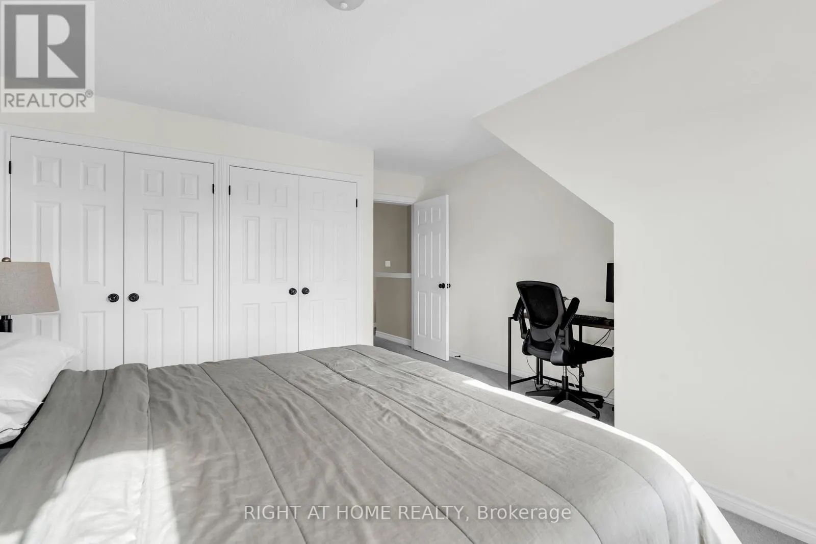 B - 630 WOODLAWN ROAD E