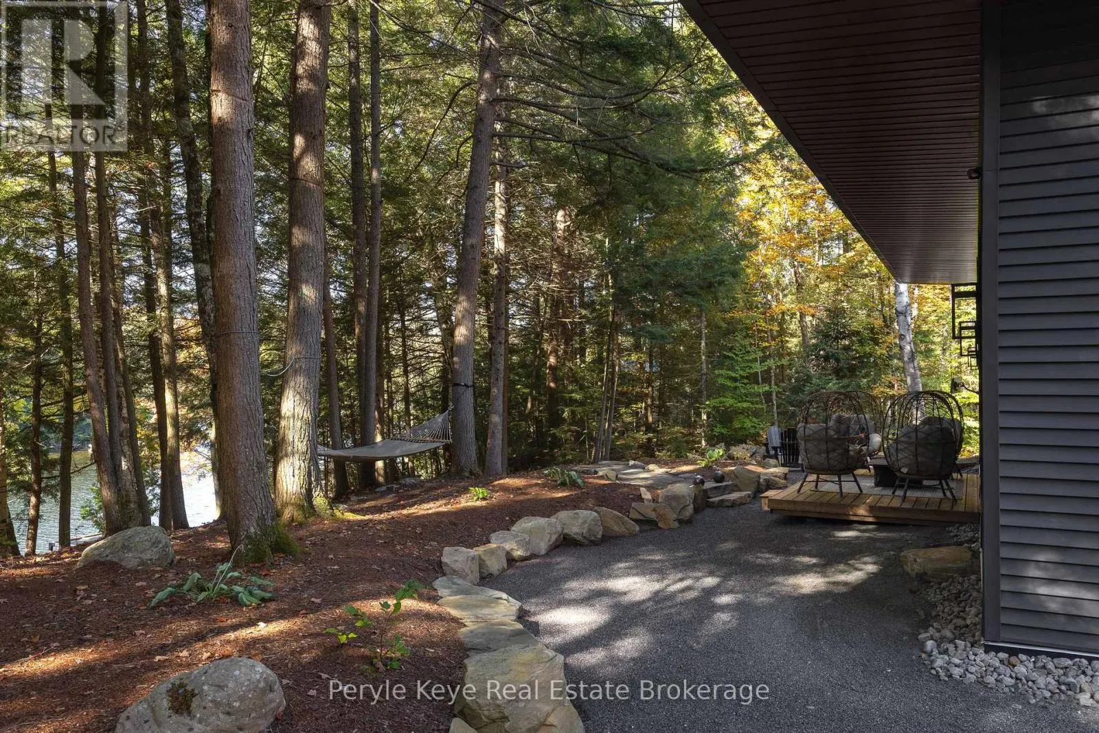 1-1387 OXBOW LAKE ROAD