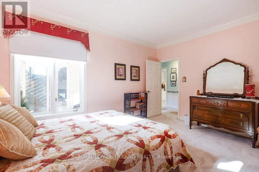 23 - 1040 RIVERSIDE DRIVE, #23