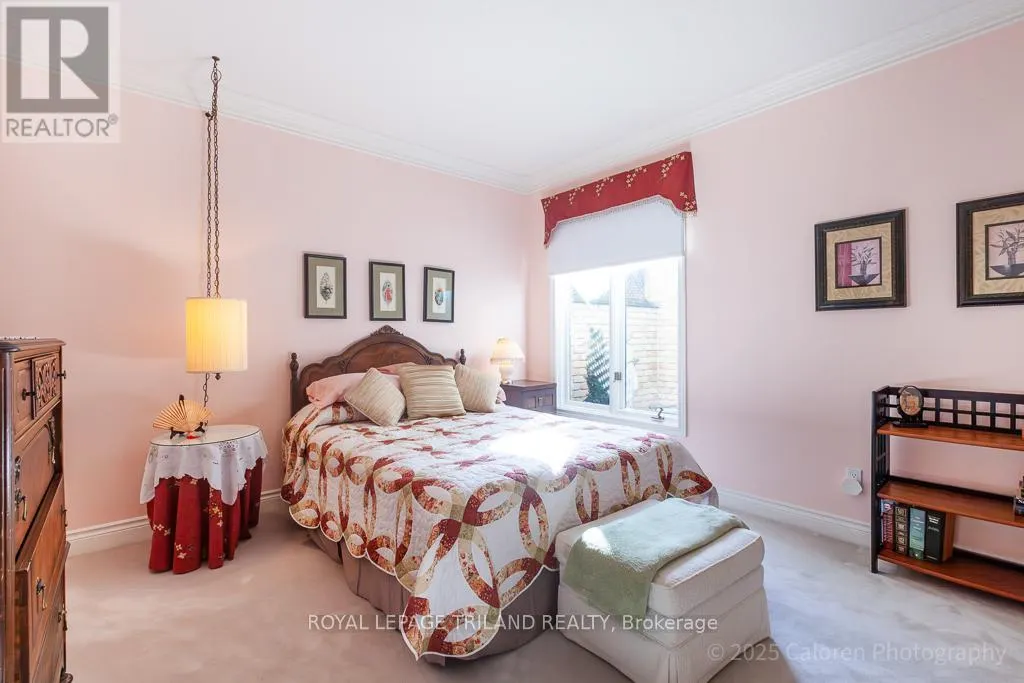 23 - 1040 RIVERSIDE DRIVE, #23