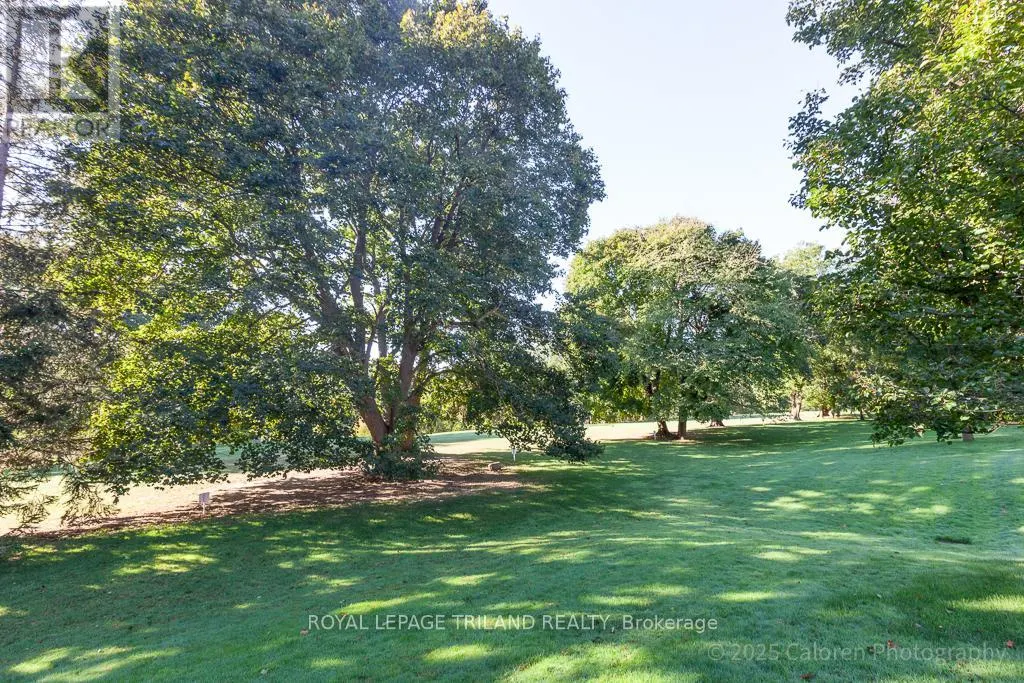 23 - 1040 RIVERSIDE DRIVE, #23