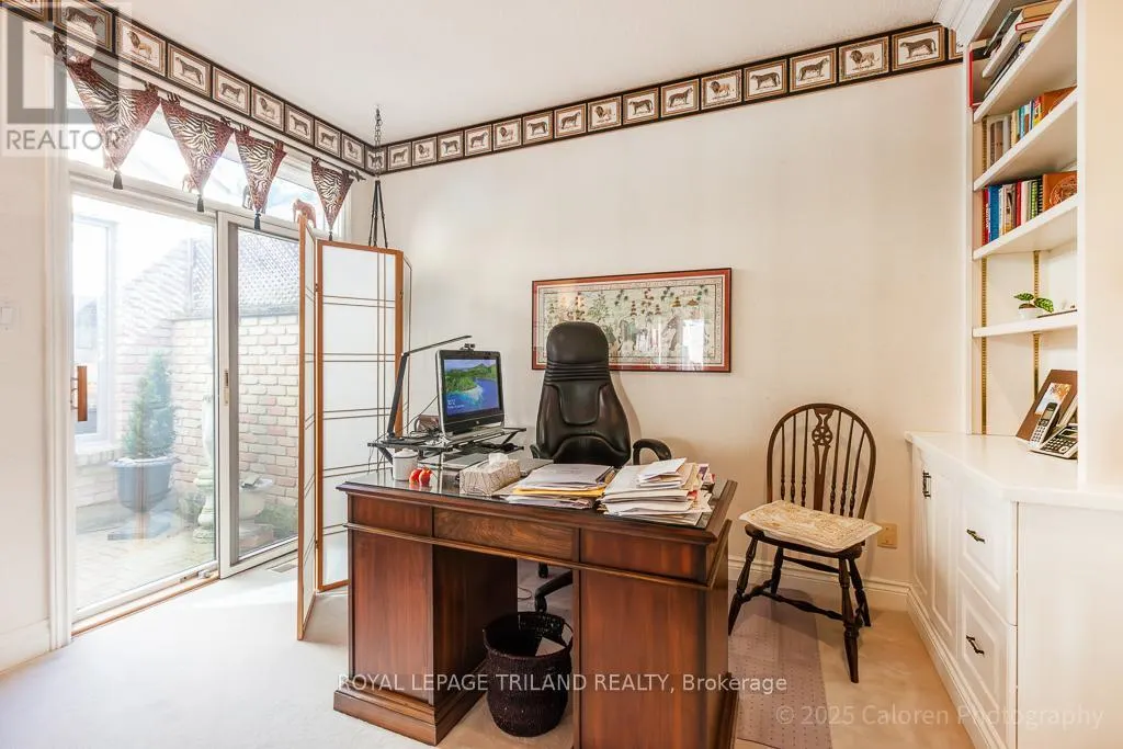 23 - 1040 RIVERSIDE DRIVE, #23