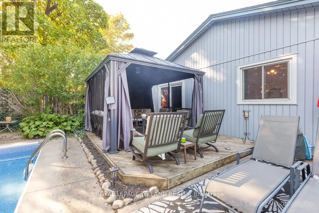 23 CRABTREE AVENUE