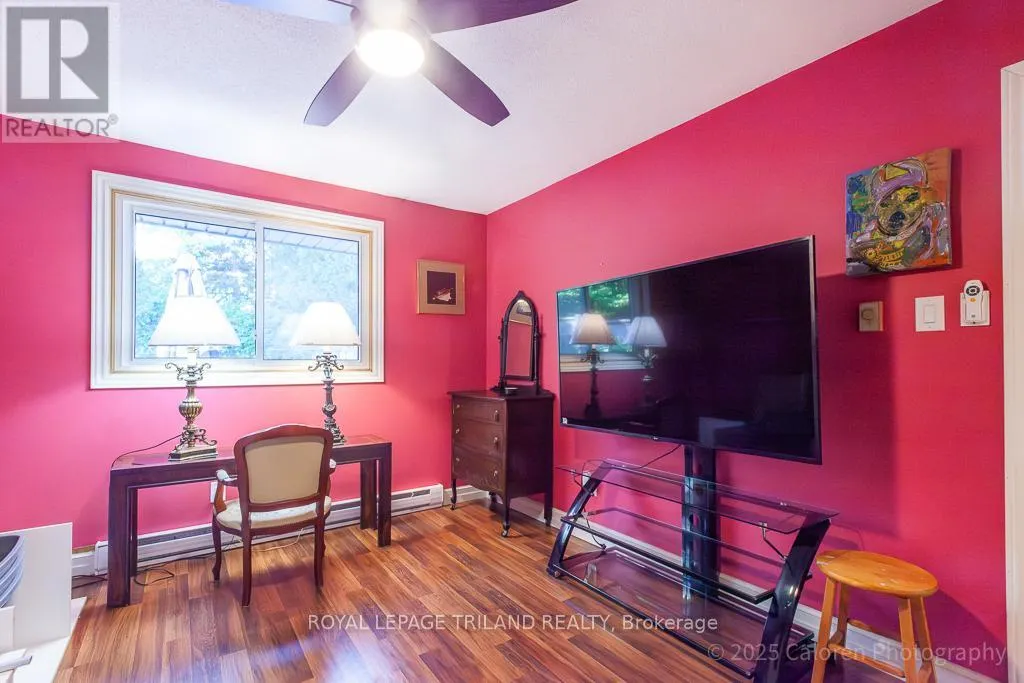 23 CRABTREE AVENUE