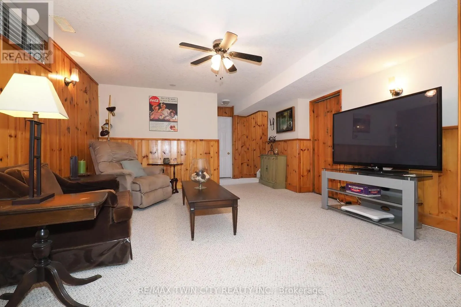 44 MILTON AVENUE W