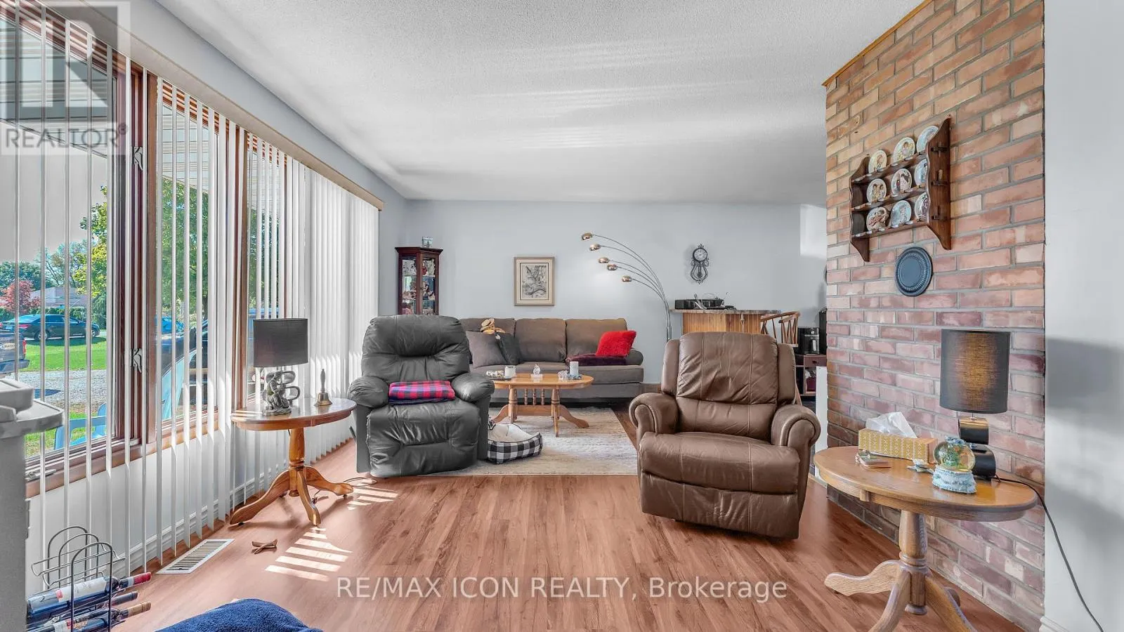 8274 BURWELL ROAD E