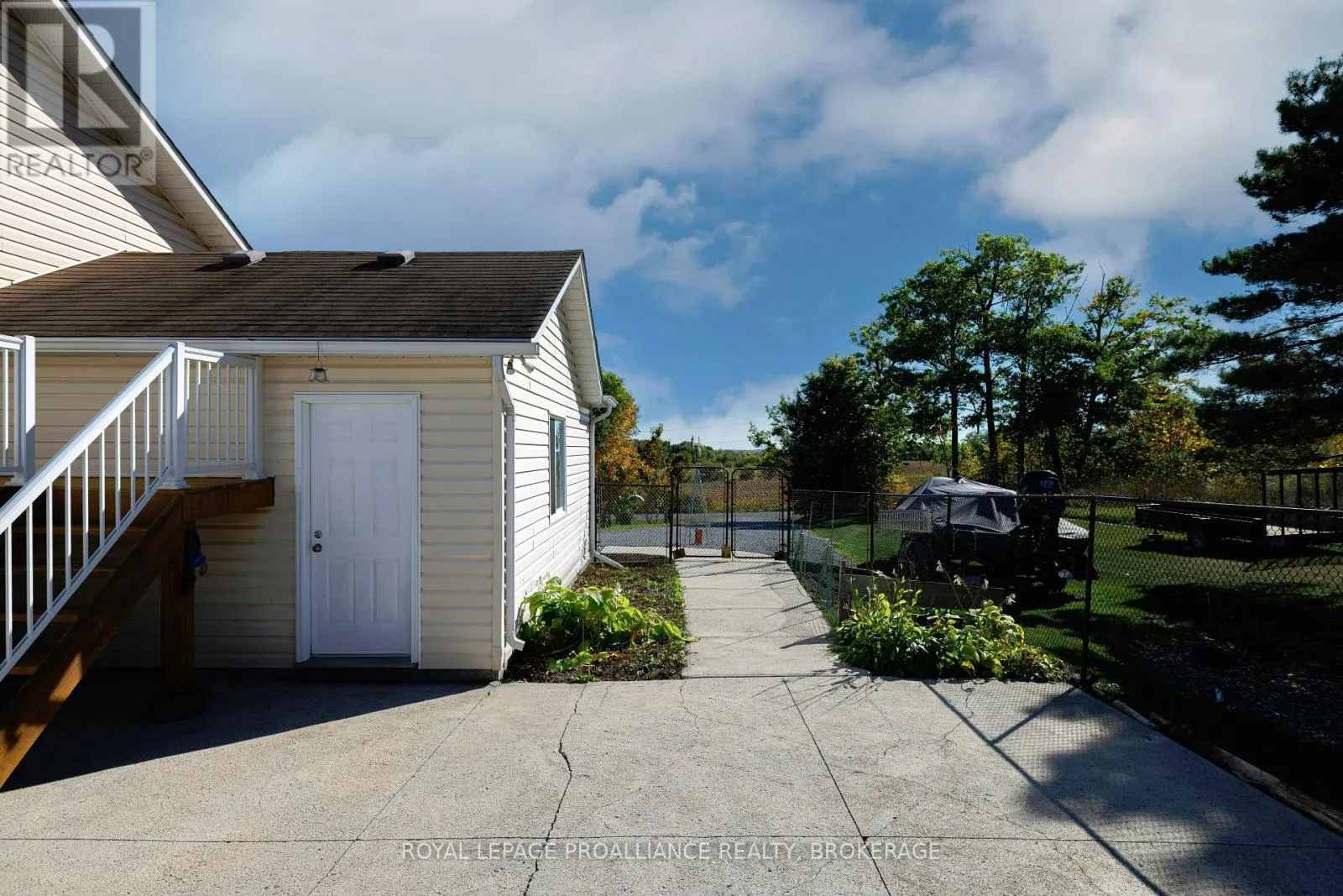 270 MOUNT CHESNEY ROAD