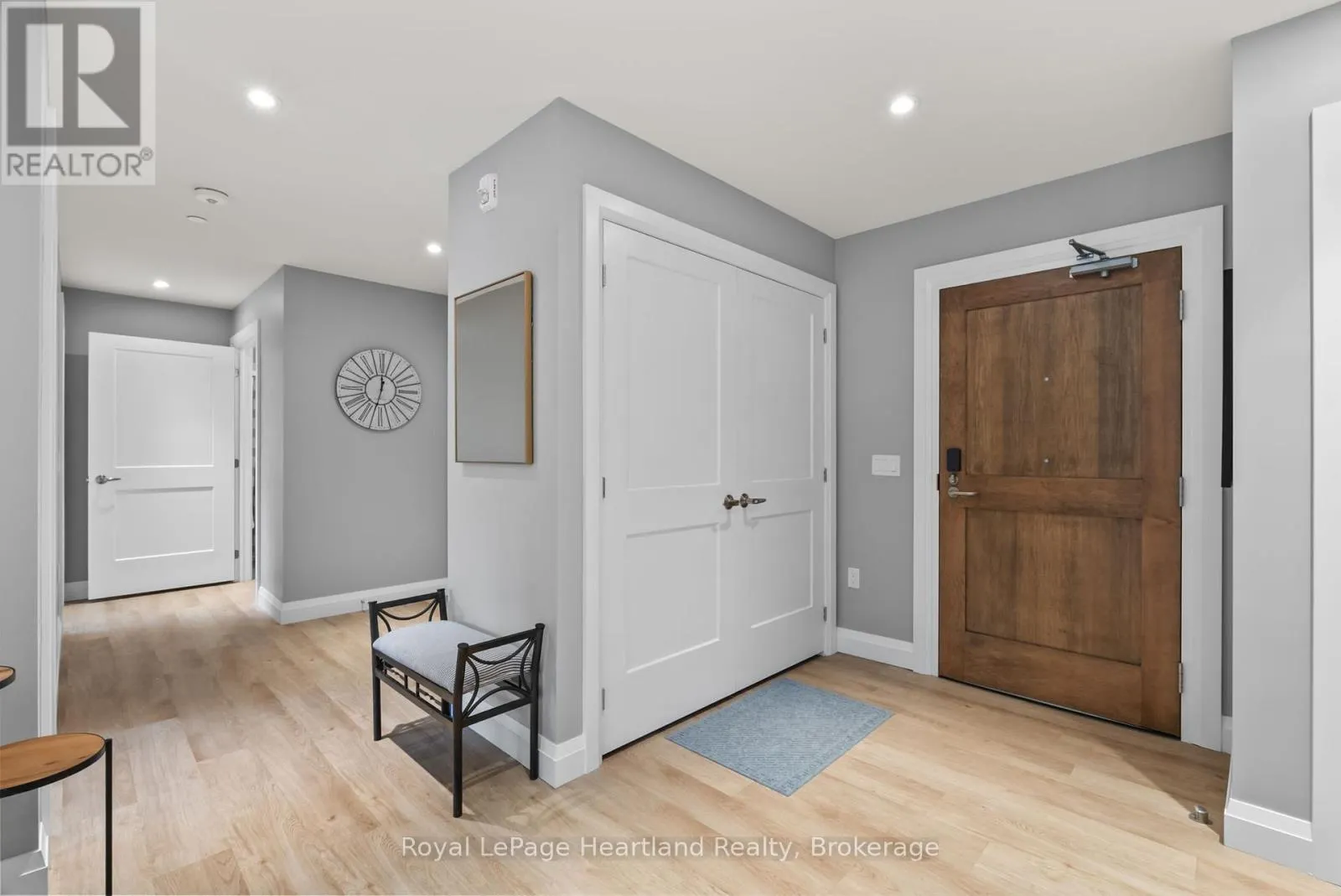 406 - 187 VICTORIA STREET W, #406
