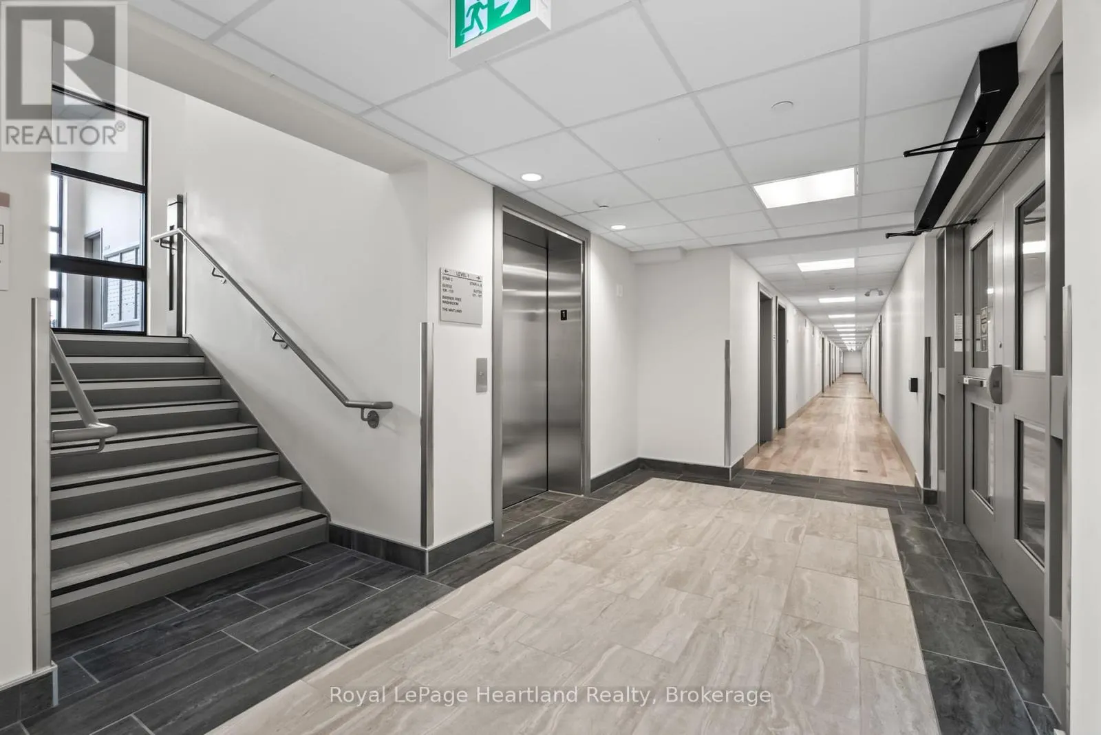 406 - 187 VICTORIA STREET W, #406