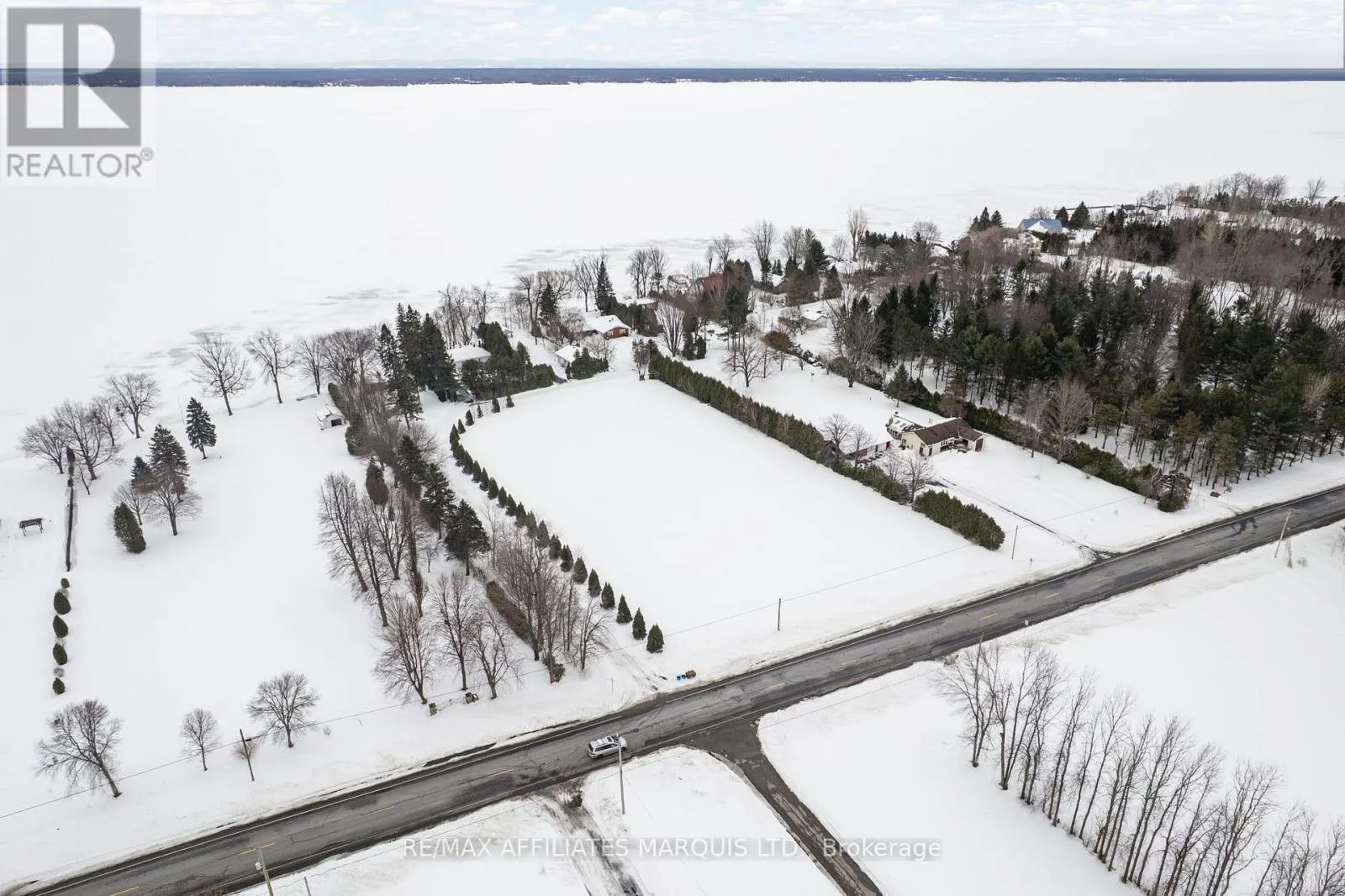 LOT 183RD AVENUE