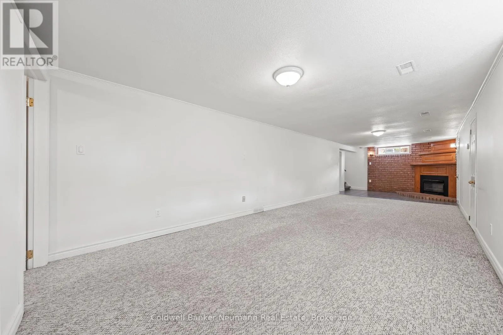 23 SUNNYLEA CRESCENT