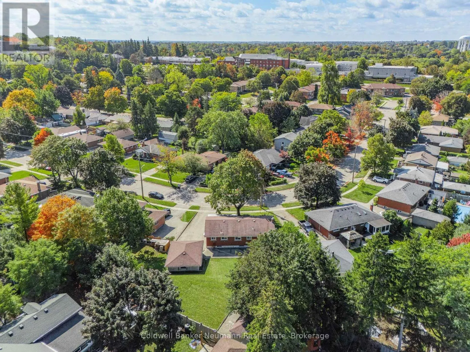23 SUNNYLEA CRESCENT