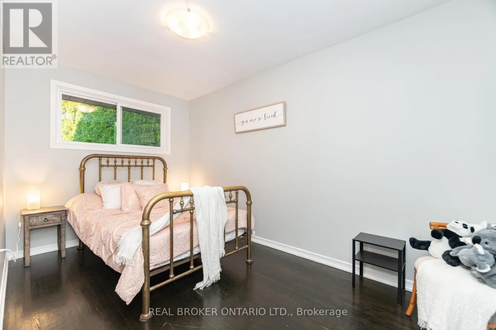 66 GAINSBOROUGH ROAD