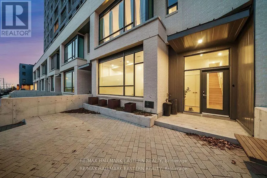 TH 01 - 195 HUNTER STREET E, #TH 01