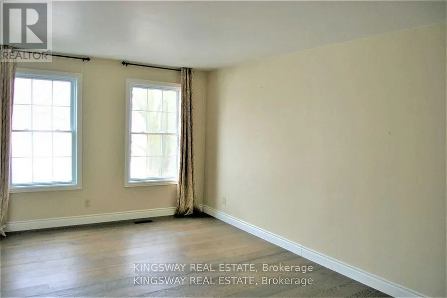 619 MILLGROVE SIDE ROAD