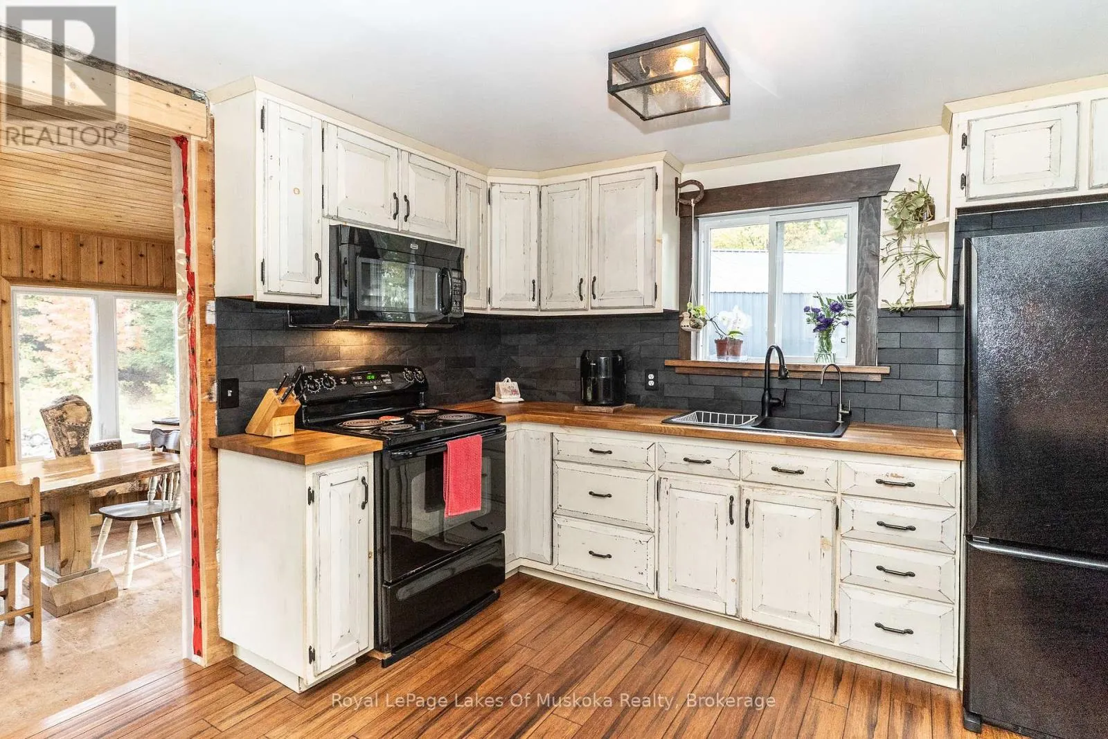 1741 DOE LAKE ROAD